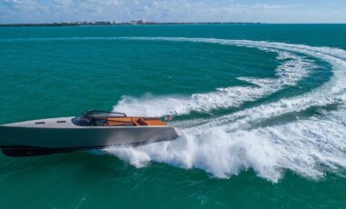 miami exotic yahct rental luxury yahct boat rental jetski luxx miami lux miami best rentals miami cheapest rentals 103