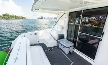 miami exotic car rental luxury luxx miami lux miami cheapest rentals best rentals yacht boat 3 2