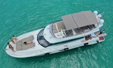 miami exotic car rental luxury luxx miami lux miami cheapest rentals best rentals yacht boat 3 4