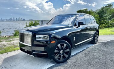 Rolls Royce Cullinan Black on Blue exotic rental cars yacht charters Miami