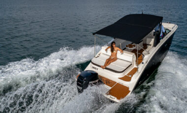 29’ Sea Ray SDX exotic rental cars yacht charters Miami
