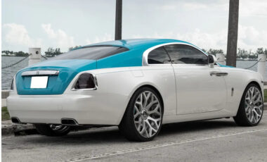 Rolls Royce Wraith Teal and White on White exotic rental cars yacht charters Miami