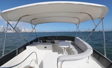 50′ Azimut exotic rental cars yacht charters Miami