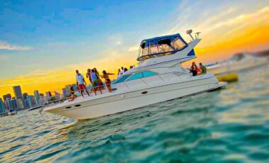 47′ Impulsive exotic rental cars yacht charters Miami